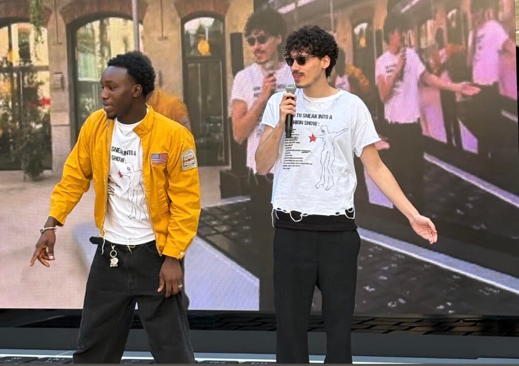 Quand le défilé déborde de l’écran : Comment Lyas a Démocratisé la Fashion Week avec ses « Watch Parties »